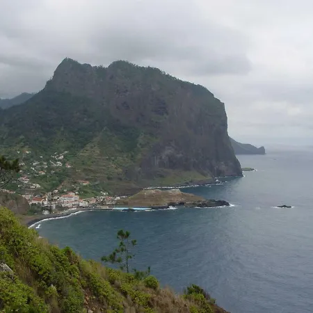 Penha D' Aguia Holiday home *
