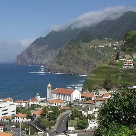 Holiday home Penha D' Aguia *